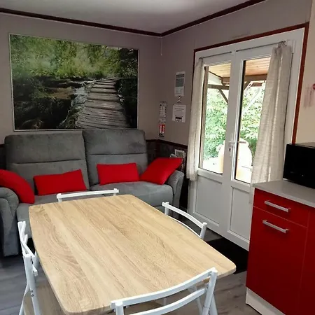 Le Cailloutis Feriehus *